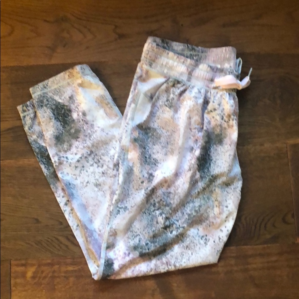 Lululemon Joggers Sz 10